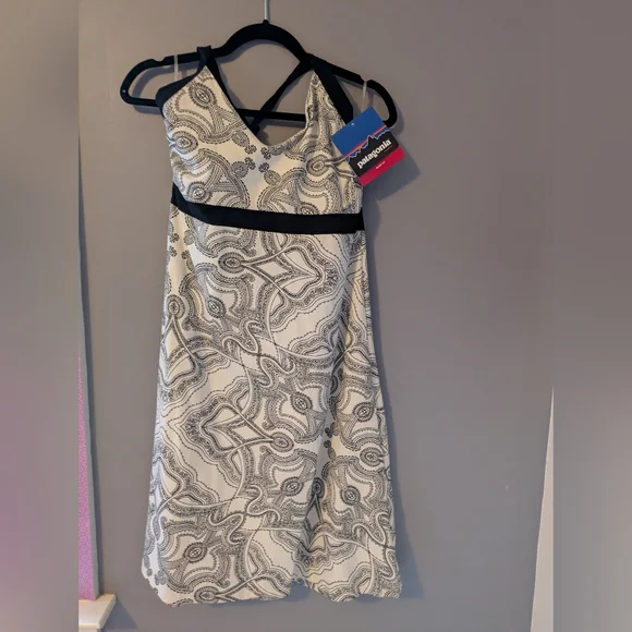 Patagonia Iliana Halter Dress L NWT - Picture 2 of 11